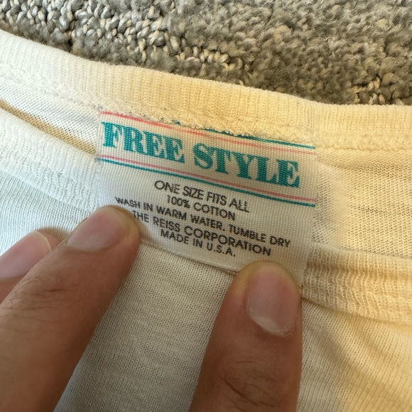 Women’s Vintage 80s Cartoon Tee single-Stitch Made in USA. One size fits all - Picture 3 of 5